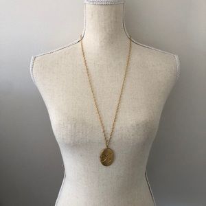 Women’s Single Pendant Necklace